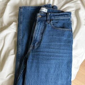 Abercrombie & Fitch High-Rise Blue Jeans